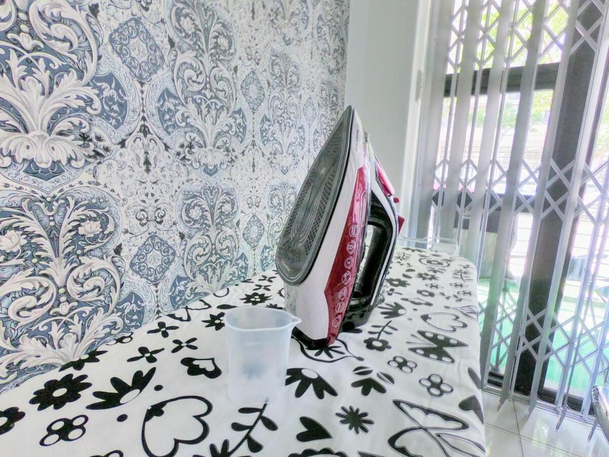 Stunning 2 Bed - Rooftop Braai Area - Sunset Views Durban Exterior foto